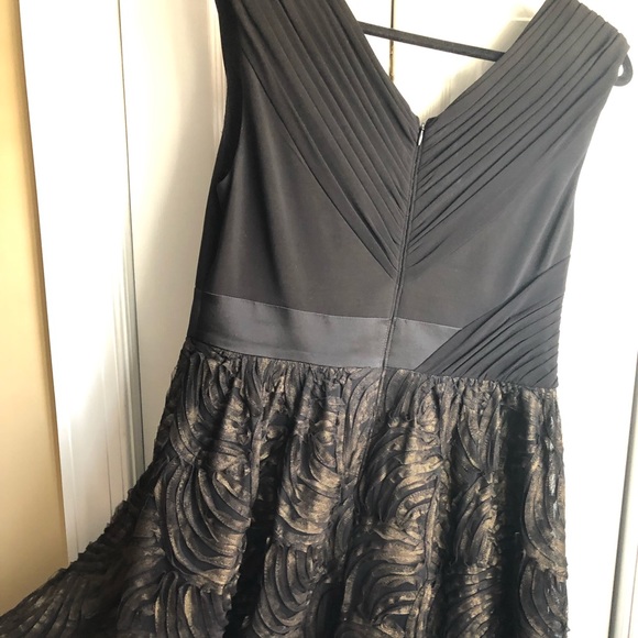 Black & Gold Adrianna Papell Dress with rosettes - Picture 3 of 7